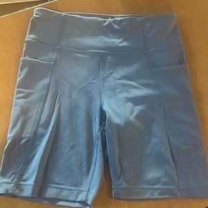 Athleta Girl stash your treasures bike shorts size 8-10
